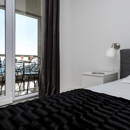 Apartments Villa Capitano 米利尼 客房 照片