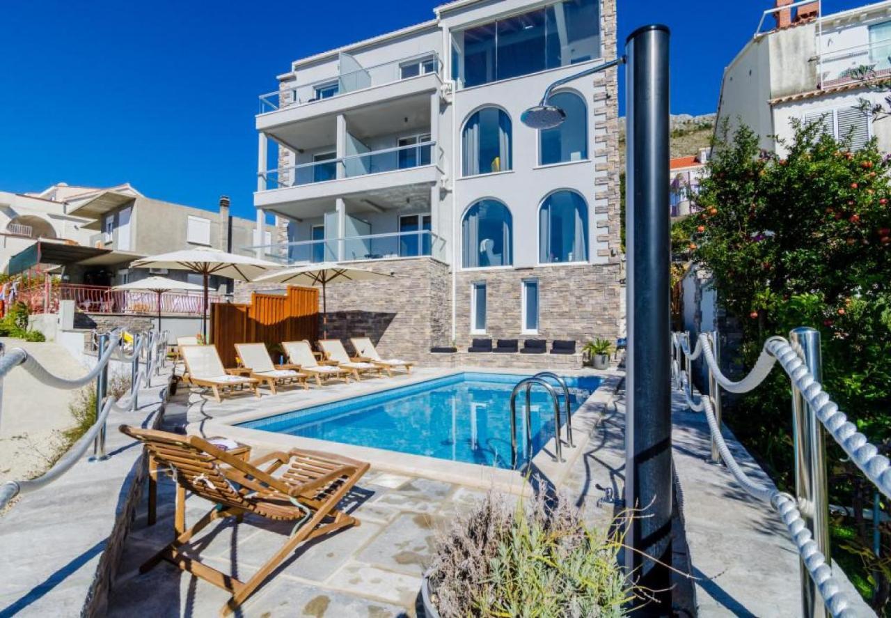 Apartments Villa Capitano 米利尼 外观 照片