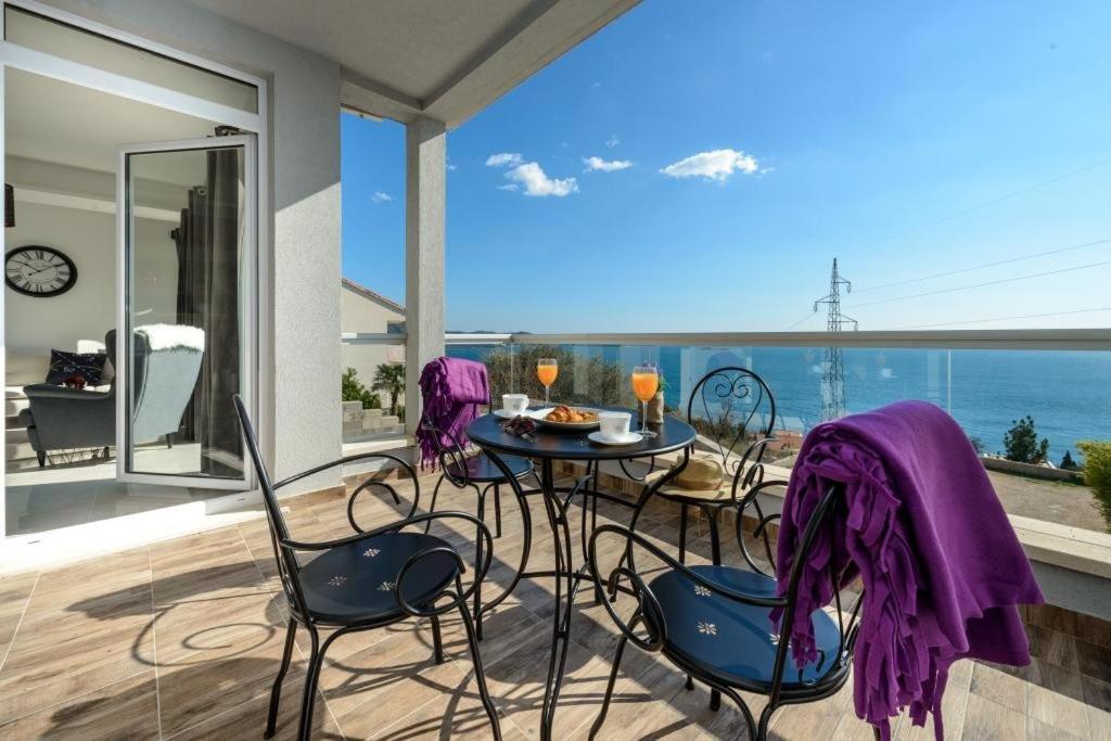 Apartments Villa Capitano 米利尼 外观 照片