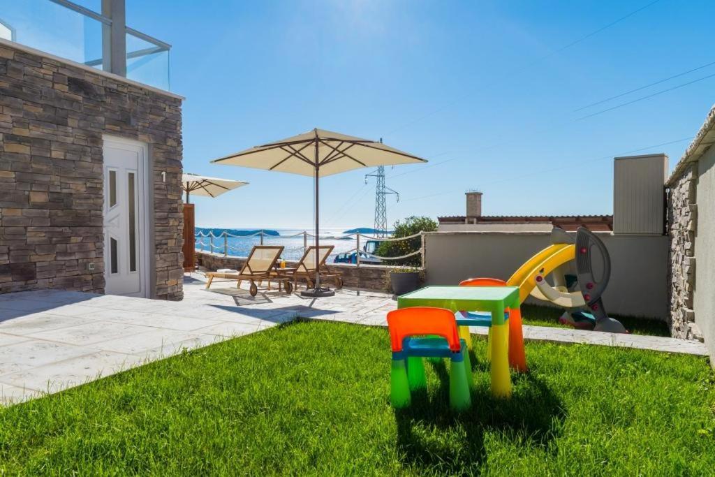 Apartments Villa Capitano 米利尼 客房 照片
